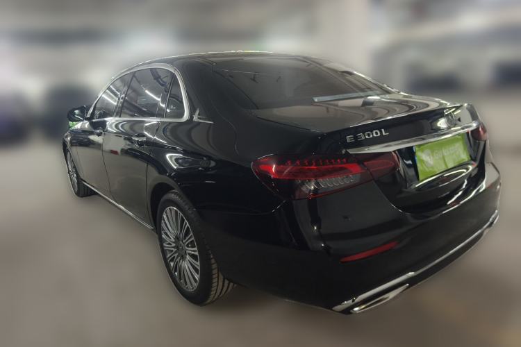 Used Mercedes-Benz E-Class 2023 Updated E 300 L Fashion Edition
