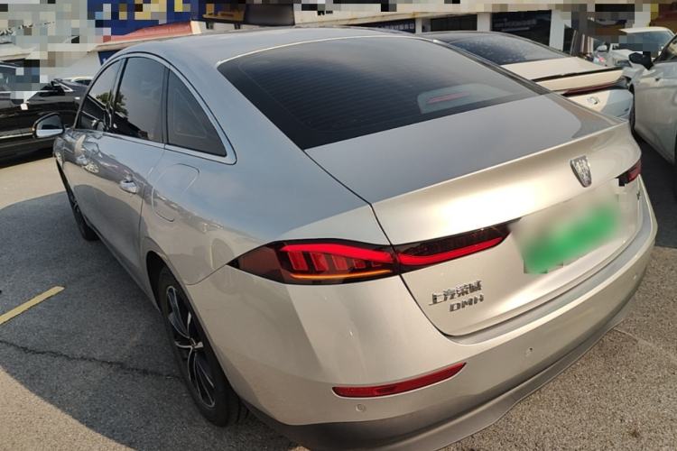 Used Roewe D7 2025 DMH 125km World Champion Edition