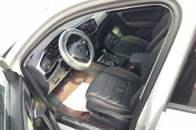 Used Volkswagen Tayron 2022 330TSI Two-Wheel Drive Luxury Smart Connectivity Version