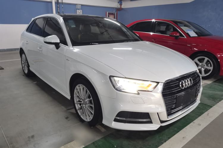 Used Audi A3 2018 30th Anniversary Edition Sportback 35 TFSI Fashion Model
