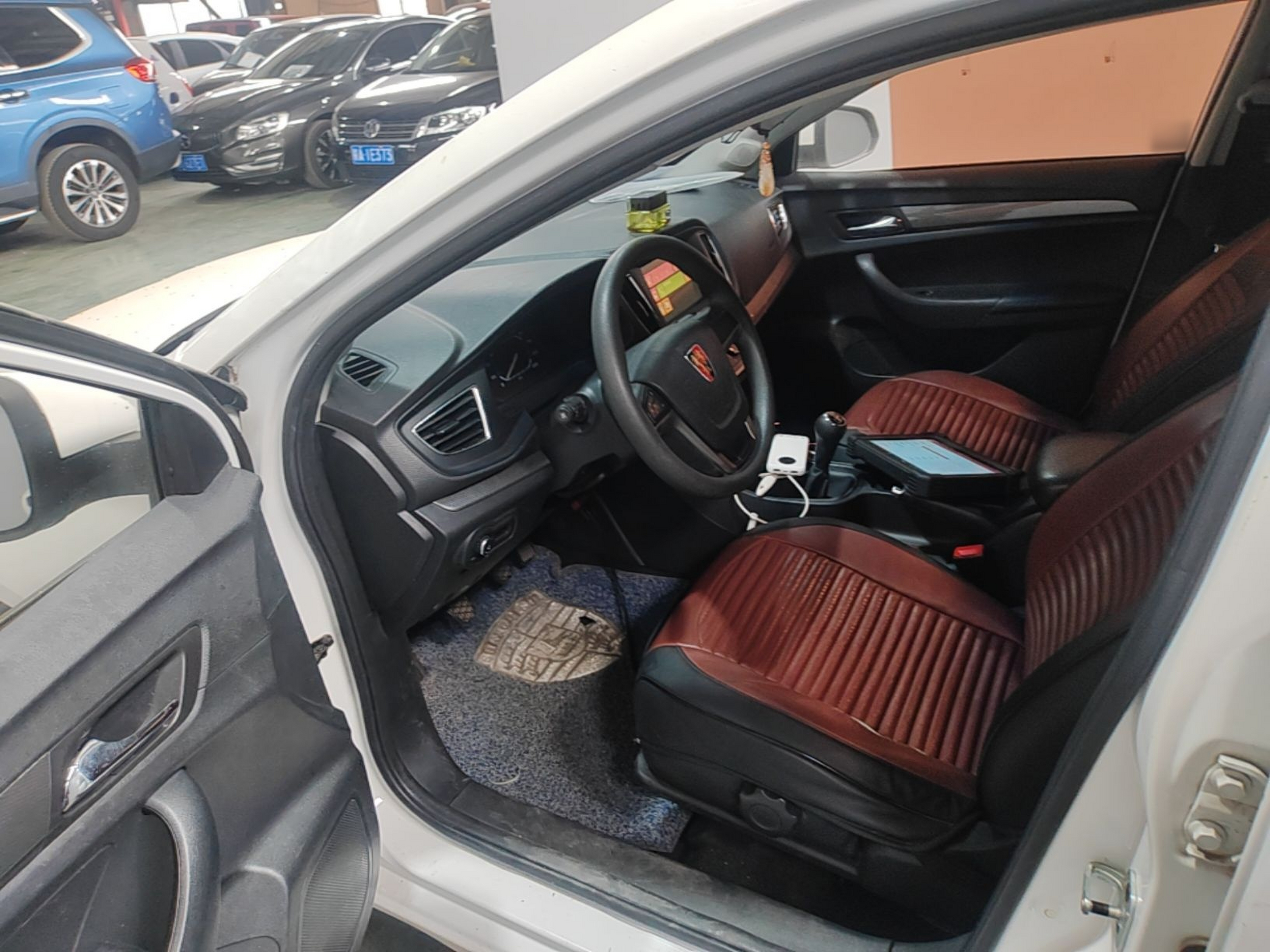 Interior delantero