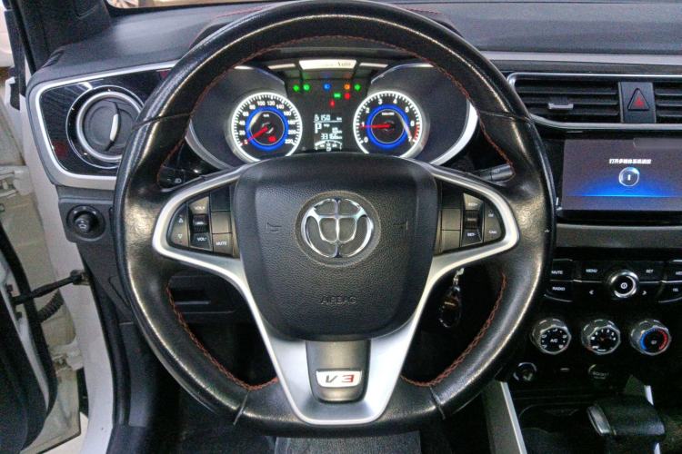 Used Brilliance V3 2015 1.5L Automatic Elite Model