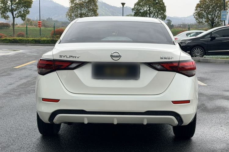Used Nissan Sylphy 2022 1.6L XL CVT Enjoyment Edition Exterior 5