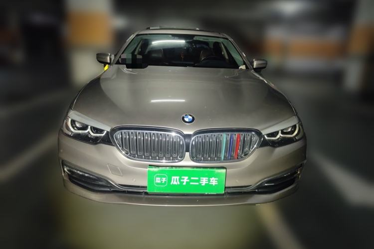 Used BMW 5 Series 2018 525Li Luxury Package Front