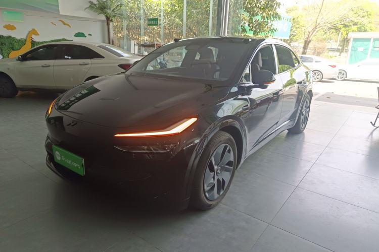 Used ONVO L60 2024 60 kWh Rear-Drive Version