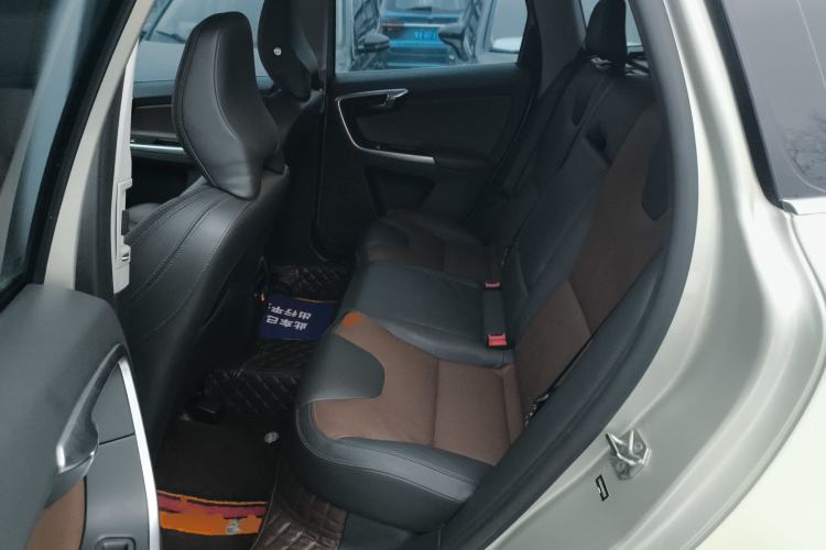 Used Volvo XC60 2017 T5 AWD Smart Upgrade Edition