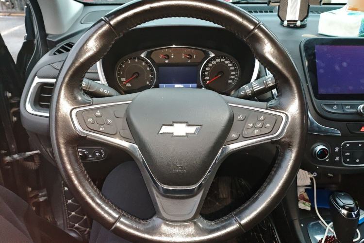 Used Chevrolet Equinox 2019 535T Automatic YuJie Edition China V Standard Steering Wheel