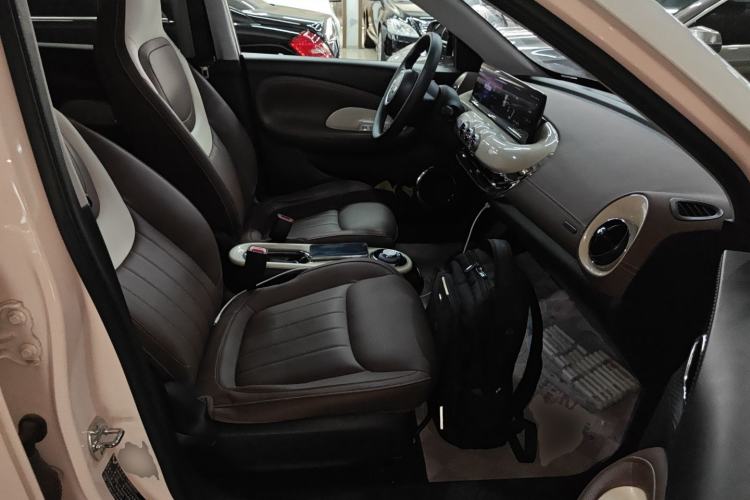 Used Wuling Bingo 2023 410 km Lingxi Deluxe Edition
