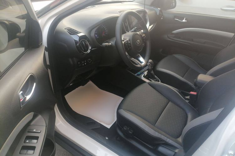 Used Kia kx1 Stonic 2019 1.4L Automatic Fun Edition China VI