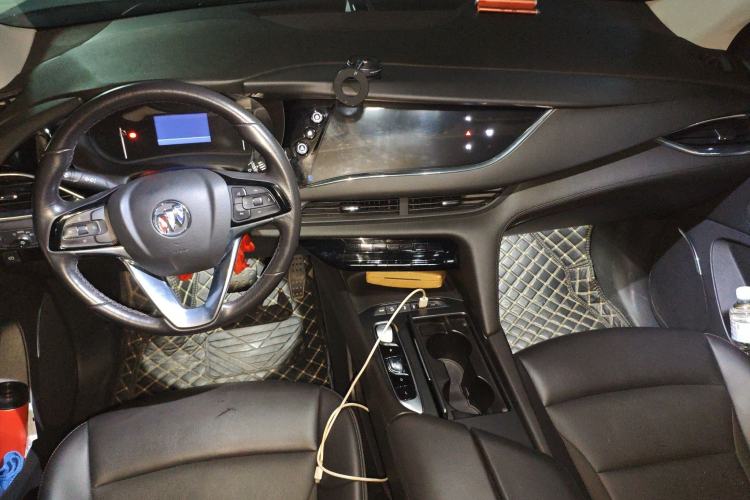 Used Buick Enclave 2020 28T Two-Wheel Drive Luxury Version
