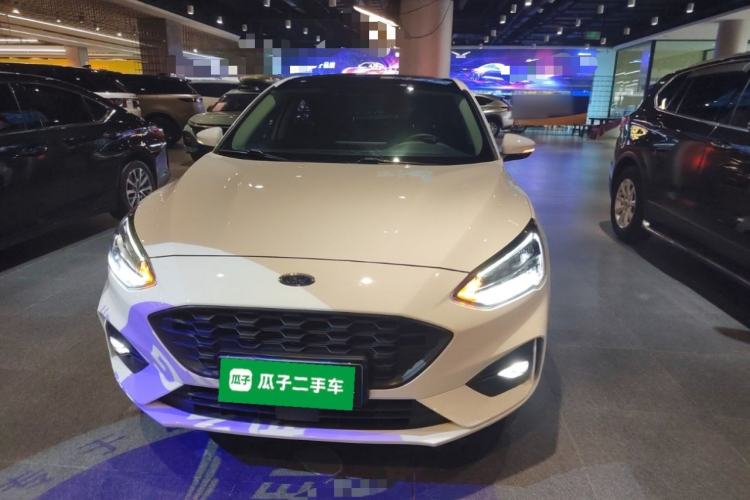 Used Ford Focus 2021 Hatchback EcoBoost 180 Automatic Titanium Edition