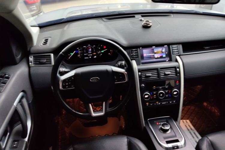 Used Land Rover Discovery Sport 2017 2.0T SE
