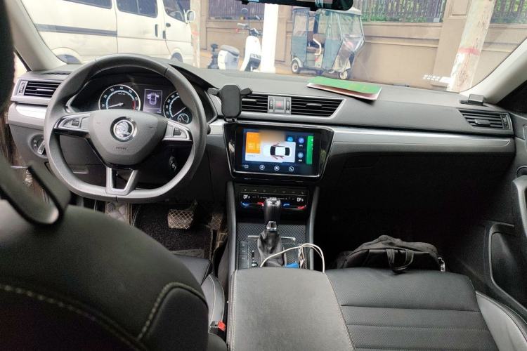 Used Skoda Superb 2019 Facelifted TSI280 DSG Comfort Edition