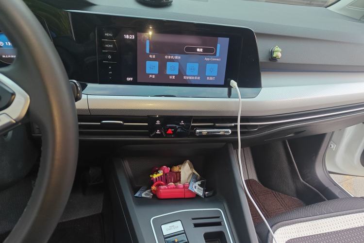 Used Volkswagen Golf 2021 280TSI DSG Pro First Edition Audio And AC Panel