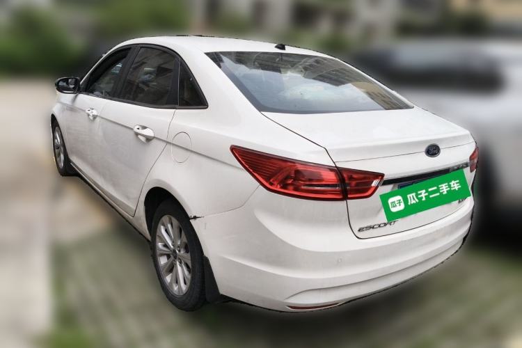 Used Ford Escort 2015 1.5L Automatic Fashion Model Rear Left 45 Deg