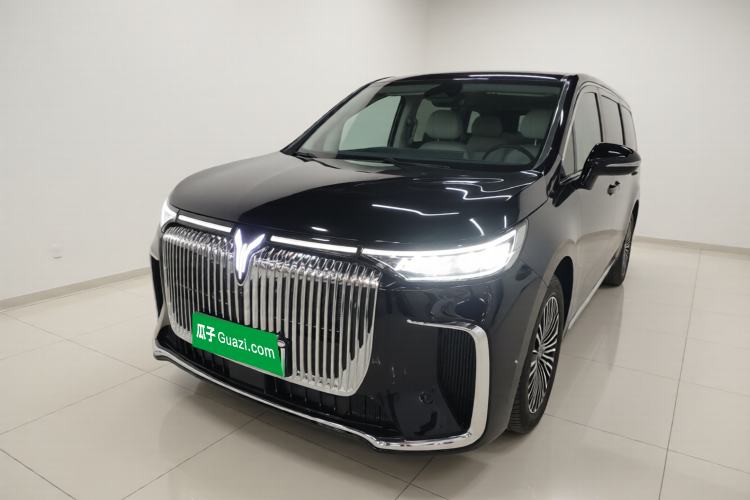 Used VOYAH Dream 2025 PHEV Four-Wheel Drive Prestige Kunpeng Edition