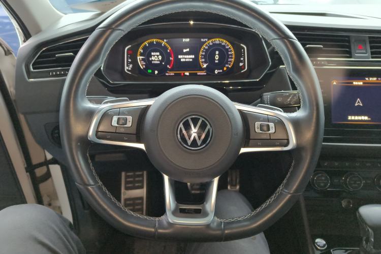 Used Volkswagen Tiguan L 2021 330TSI Automatic Two-Wheel Drive R-Line Enhanced Edition
