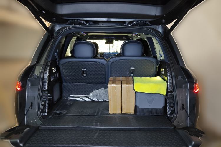 Used Lynk & Co 900 2025 2.0T Ultra