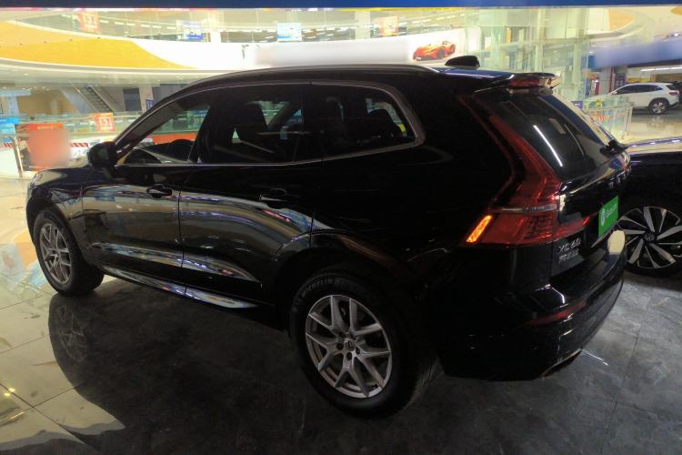 Used Volvo XC60 2019 T5 4x4 Smart Edition China VI Standard