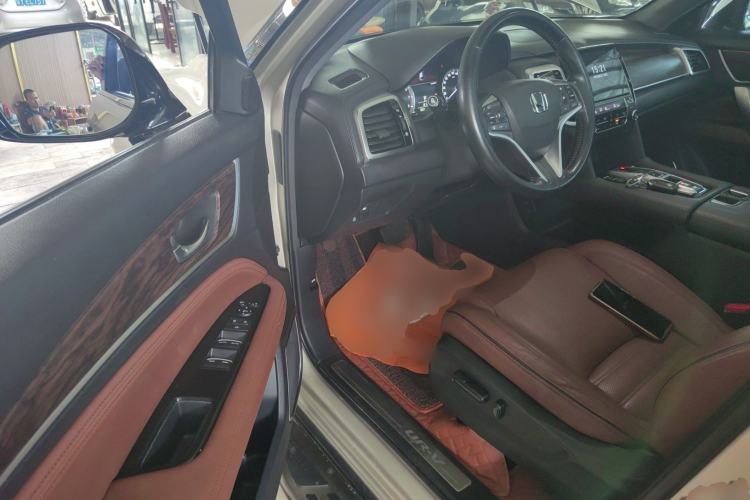 Used Honda UR-V 2017 370TURBO 2WD Prestige Edition China V Driver Seat