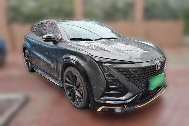 Used CHANGAN UNI-T 2022 1.5T Sport Edition Flagship Version Front Right 45 Deg