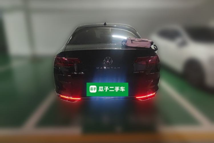 Used Volkswagen Magotan 2023 2 Million Units Limited-Edition 280TSI DSG Comfort Version Rear