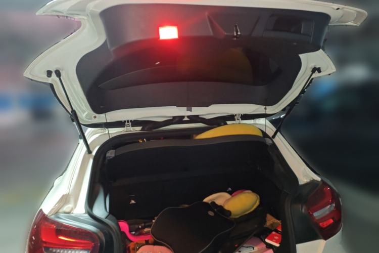 Used Mercedes-Benz A-Class 2016 A 200 Track Edition Trunk