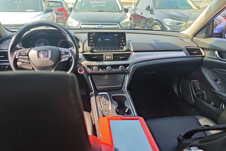 Used Honda Accord 2018 Rui Hybrid 2.0L Rui Ling Edition China VI
