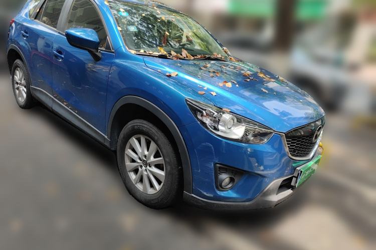 Used Mazda CX-5 2013 2.0L Automatic Two-Wheel Drive Comfort Version Front Right 45 Deg