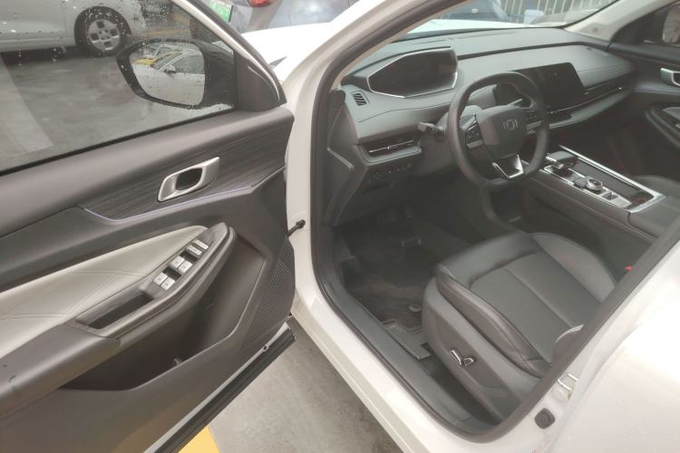 Used CHANGAN NEVO Q05 2024 All-New Flavorful Edition 125 Flagship Model - CATL Driver Seat