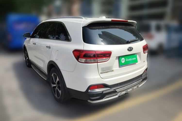 Used Kia Sorento 2015 Sorento L 2.4L Gasoline 4WD Elite Edition 7 Seats China IV Standard
