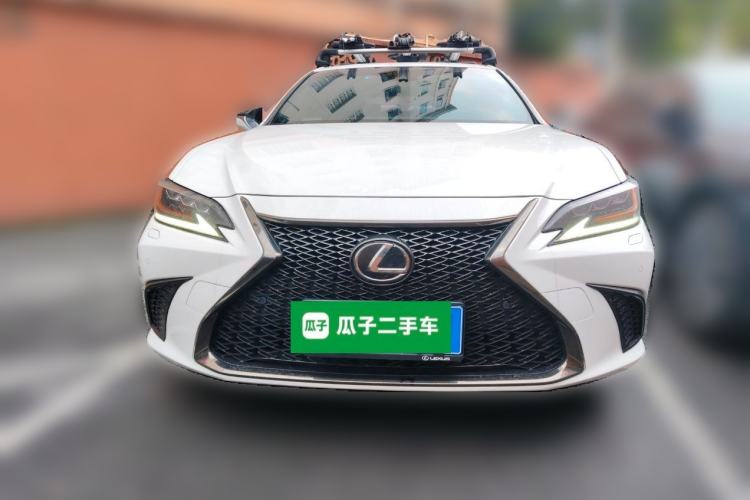Used Lexus ES 2018 260 F SPORT China V Standard
