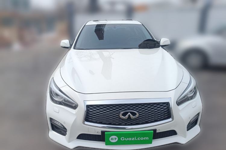 Used Infiniti Q50 2014 3.7L Luxury Edition
