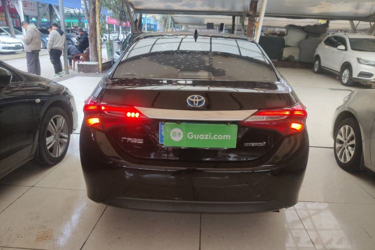 Used Toyota Levin 2017 Revised Dual-Engine 1.8H GS E-CVT Elite Sunroof Version China V Standard