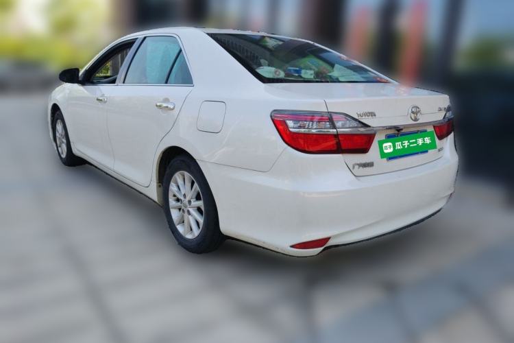 Used Toyota Camry 2016 2.0G 10th Anniversary Leading Edition
