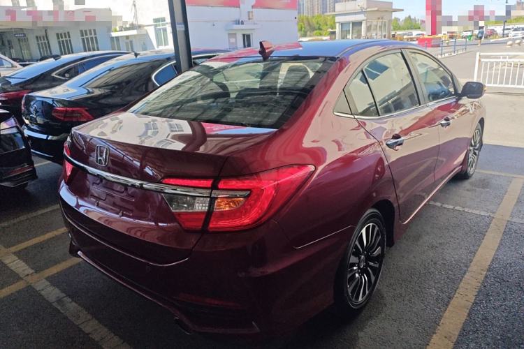 Used Honda Crider 2013 1.8L automatic luxury edition