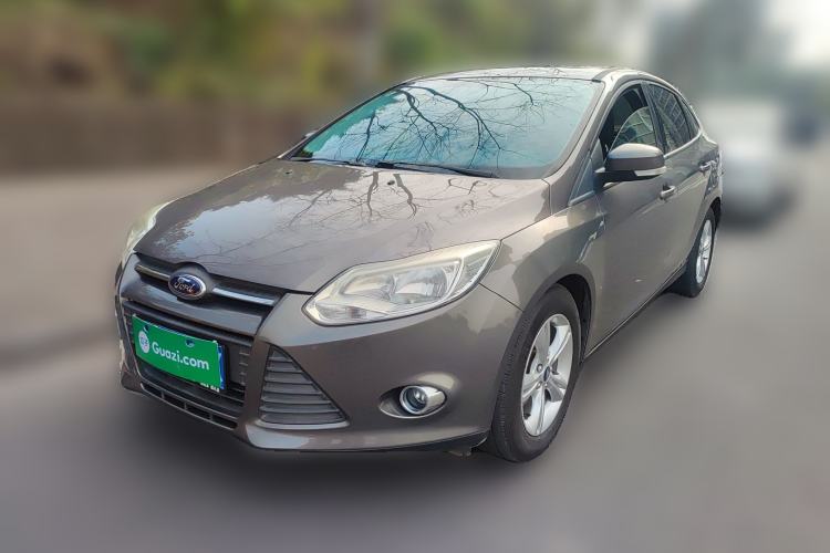 Used Ford Focus 2012 Sedan 1.6L Automatic Fashion Edition
