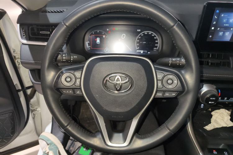 Used Toyota Wildlander 2023 2.0L CVT Two-Wheel Drive Luxury PLUS Edition