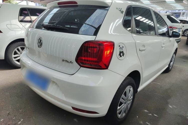 Used Volkswagen Polo 2016 1.4L Manual Fashion Model