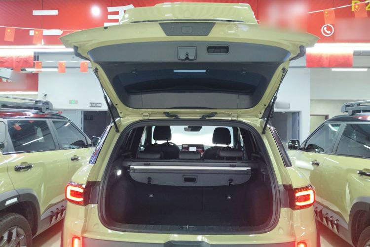 Used Geely Auto Cowboy 2025 1.5TD Fun-Offroad Version Trunk