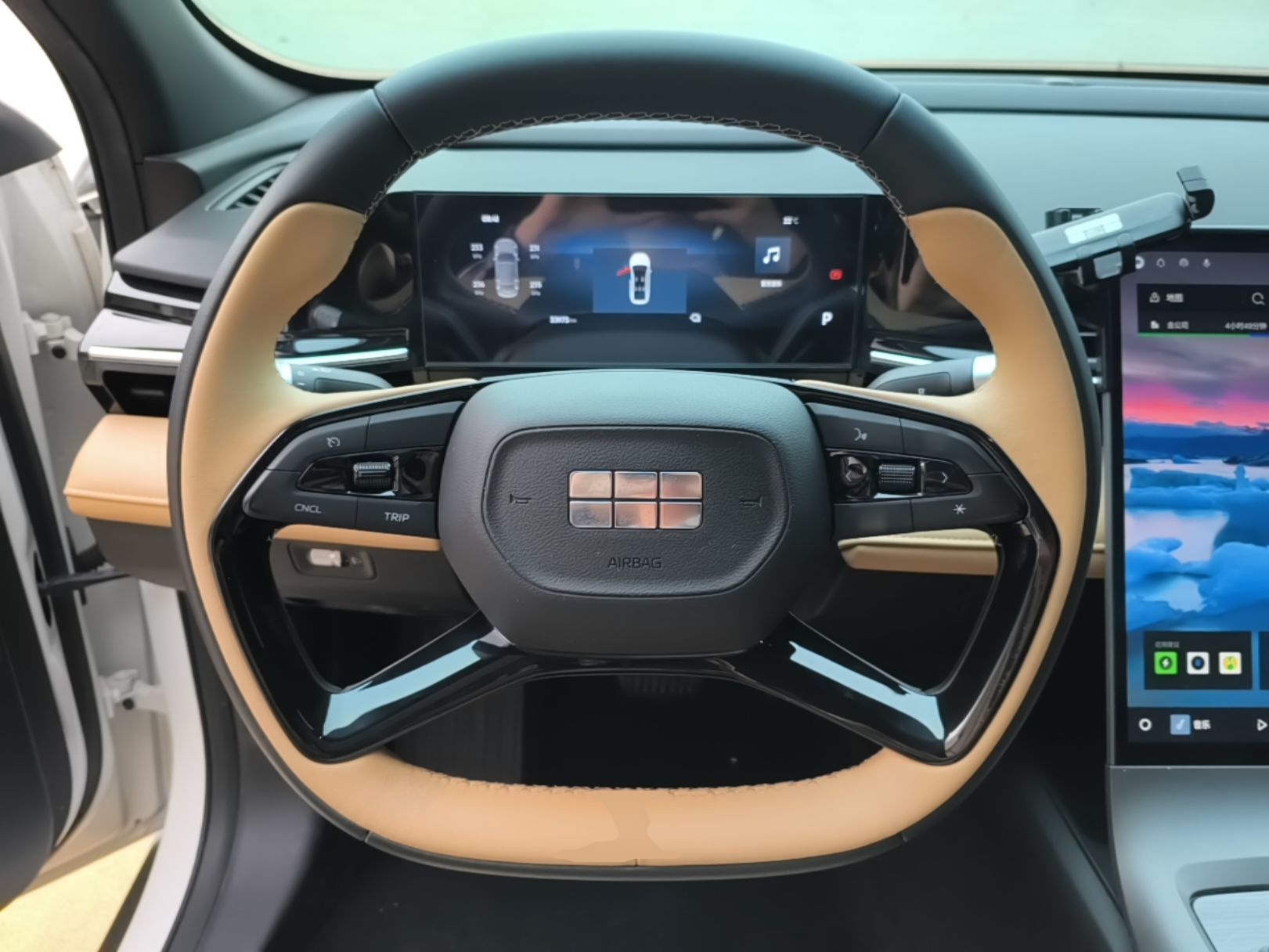 Geely Galaxy L6 2023 60km PLUS — снимка 13