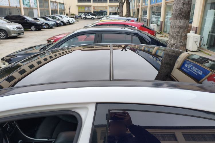 Used Hyundai Sonata 2014 2.4L Automatic Leading Edition China V Standard Roof