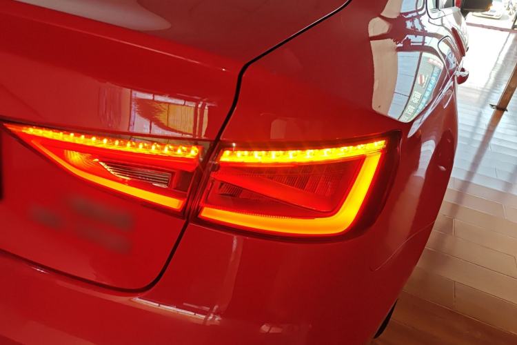 Used Audi A3 2014 Limousine 35 TFSI Automatic Comfort Model
