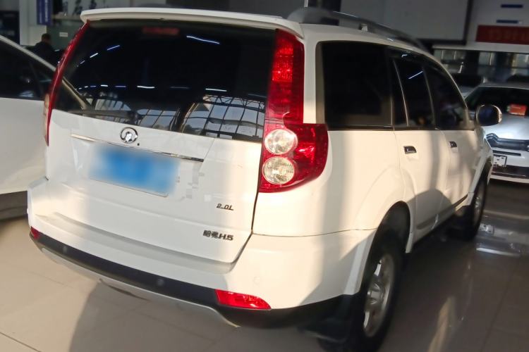 Used Haval H5 Classic 2013 Zhizun Edition 2.0L Manual Two-Wheel Drive Entry-Level Model
