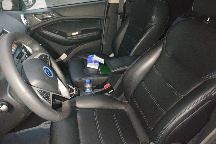 Used BYD Yuan New Energy 2018 EV360 Smart Connected Cool Model