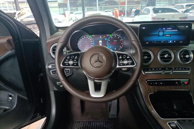 Used Mercedes-Benz GLC 2020 GLC 300 L 4MATIC Dynamic Edition