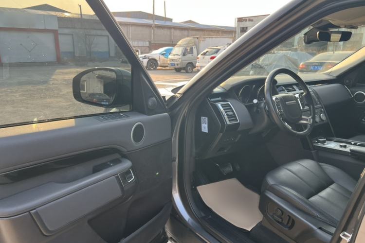 Used Land Rover Discovery 2017 3.0 SC V6 SE