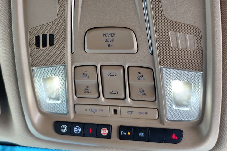 Used Buick GL8 2020 ES Land Cruiser 653T Luxury Edition