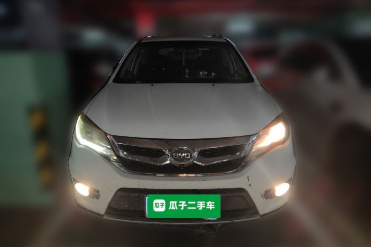Used BYD S7 2015 2.0T Upgraded Automatic Flagship Version Front