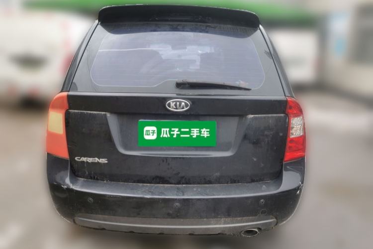 Used Kia Carens 2011 2.0L 7-Seater Automatic Comfort Edition Rear